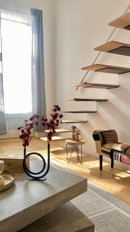Brand New Sunny Apartment On Andrassy Street Budapest Exterior photo